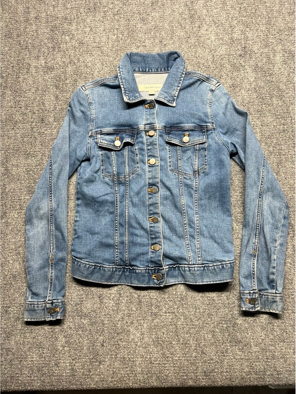 Calvin Klein Jeans Womens Size S Blue Denim Trucker Jacket Medium Wash Classic